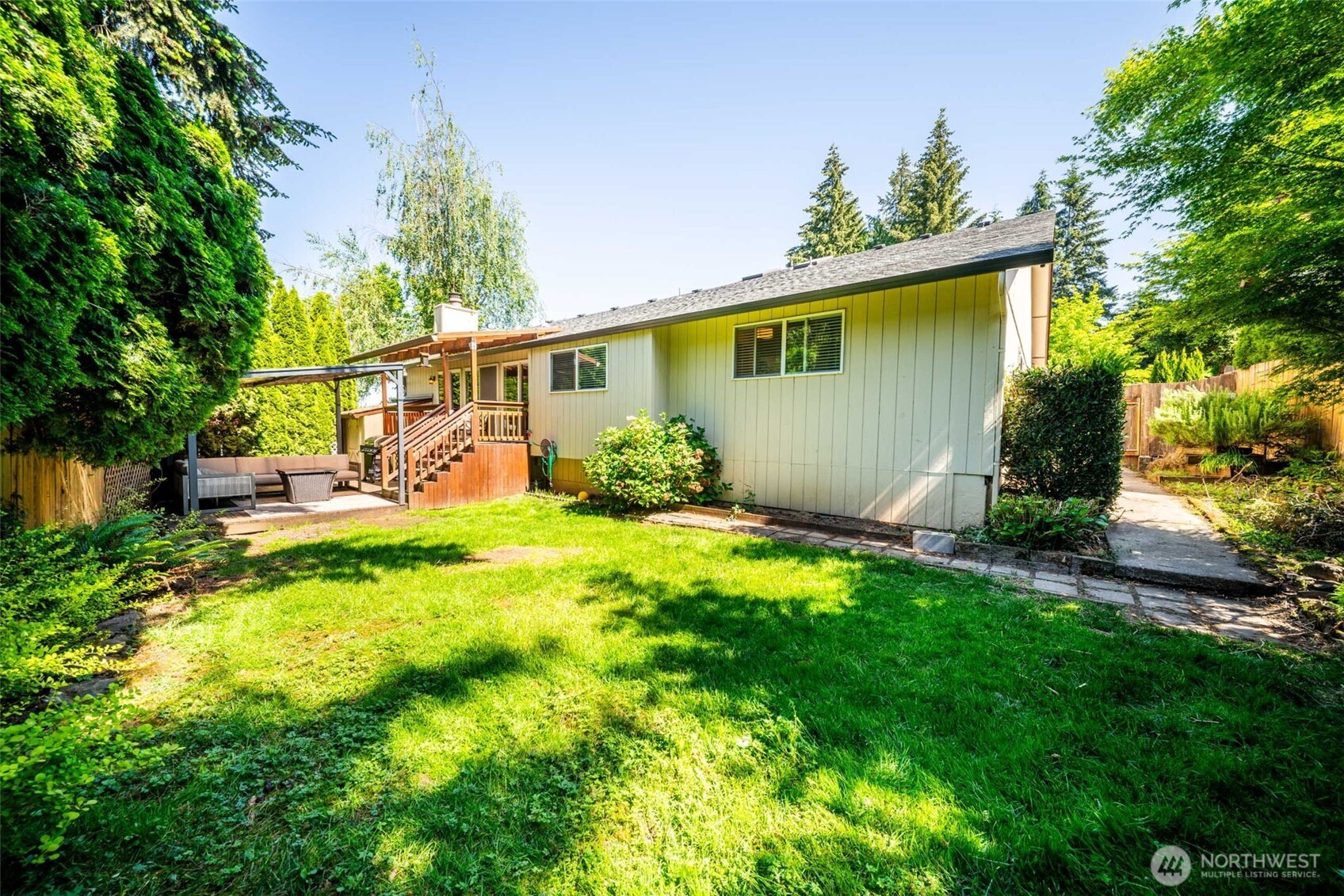 2213 NE Parkview Drive , Vancouver, WA 98686