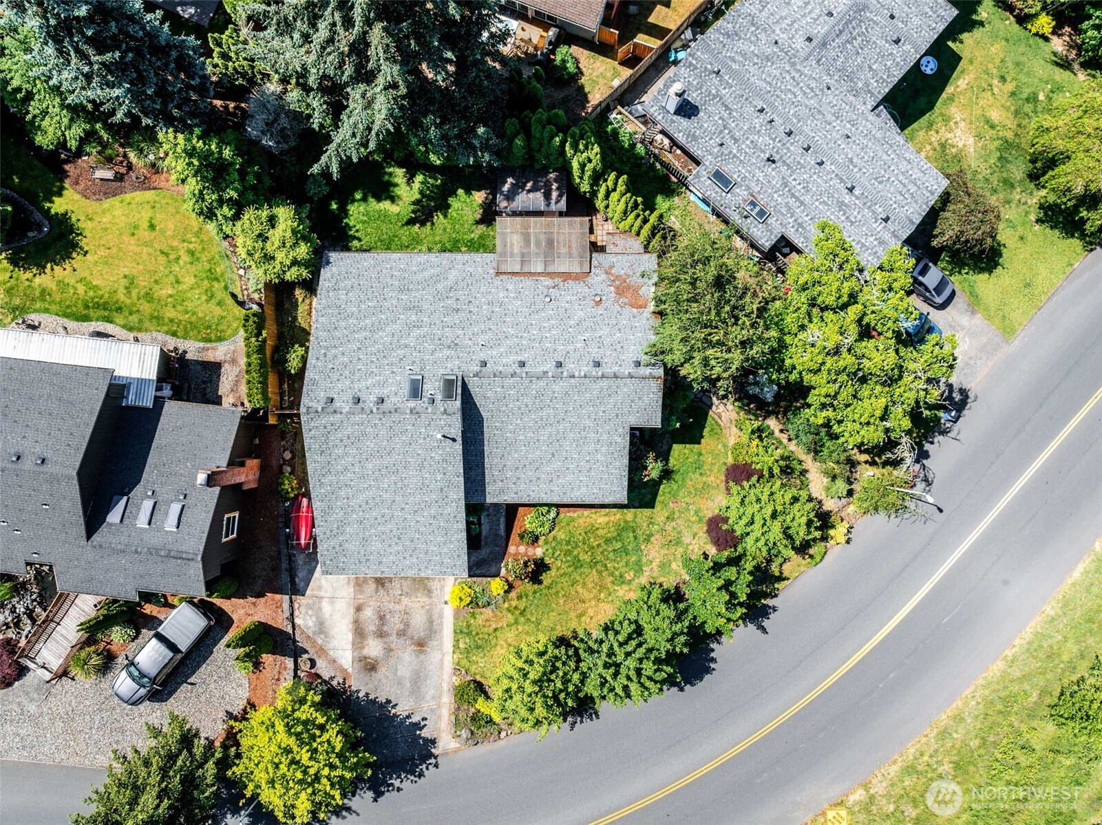 2213 NE Parkview Drive , Vancouver, WA 98686