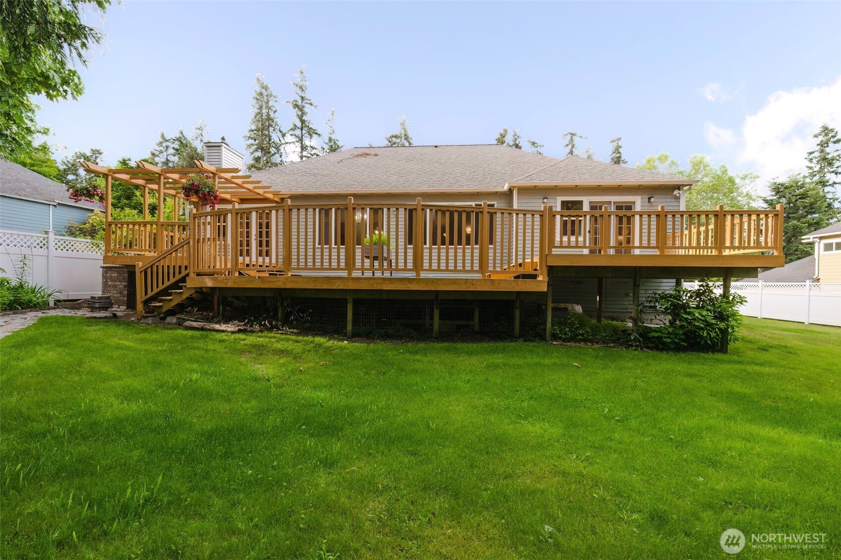 2031 NE Marina Vista Court , Poulsbo, WA 98370