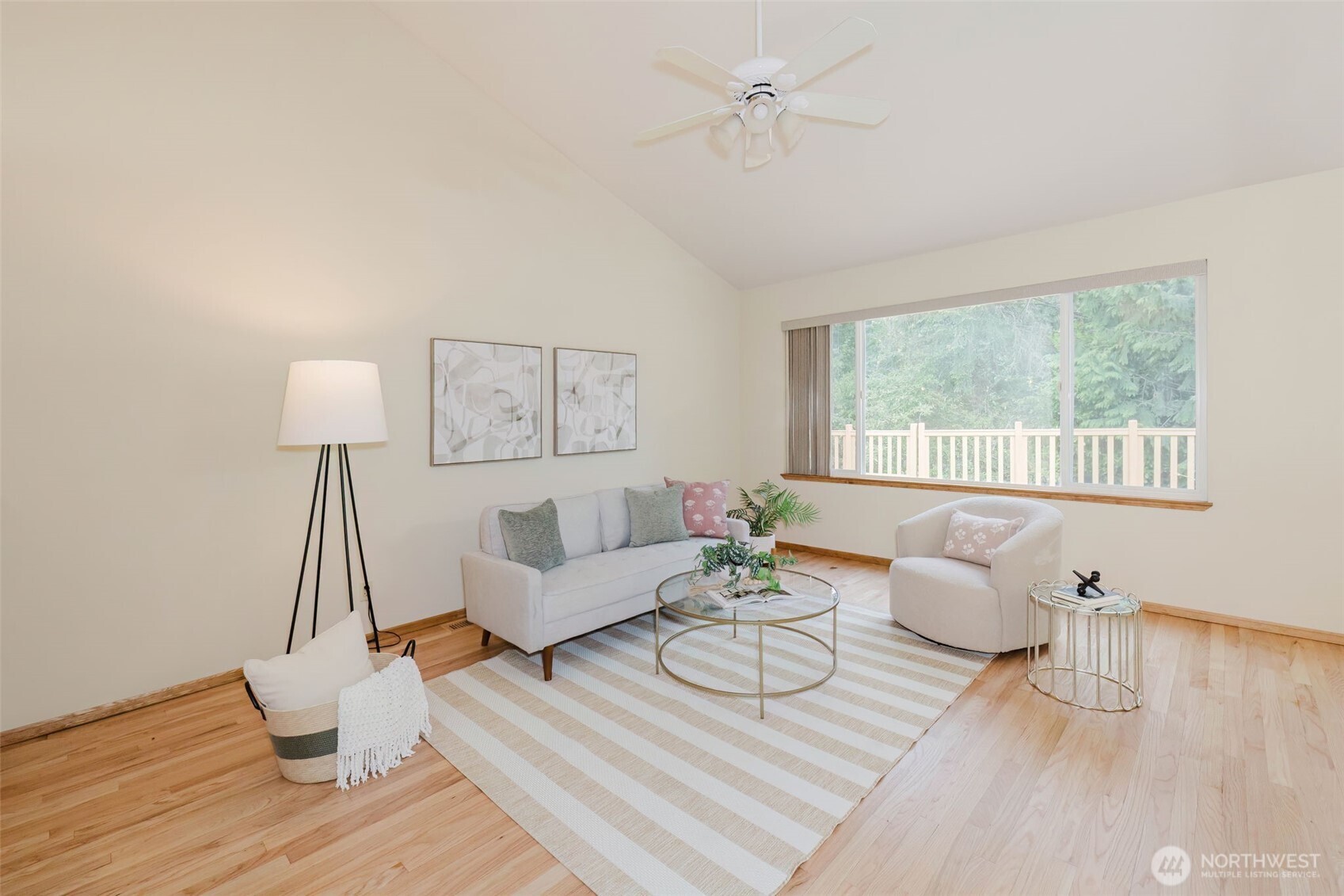 2031 NE Marina Vista Court , Poulsbo, WA 98370