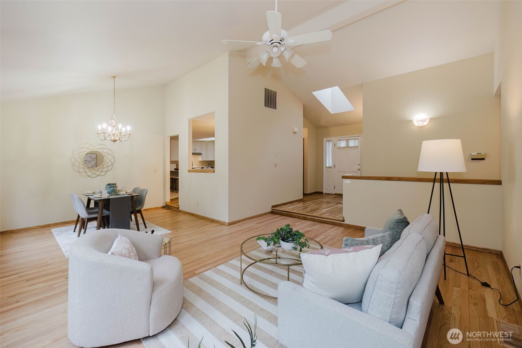 2031 NE Marina Vista Court , Poulsbo, WA 98370