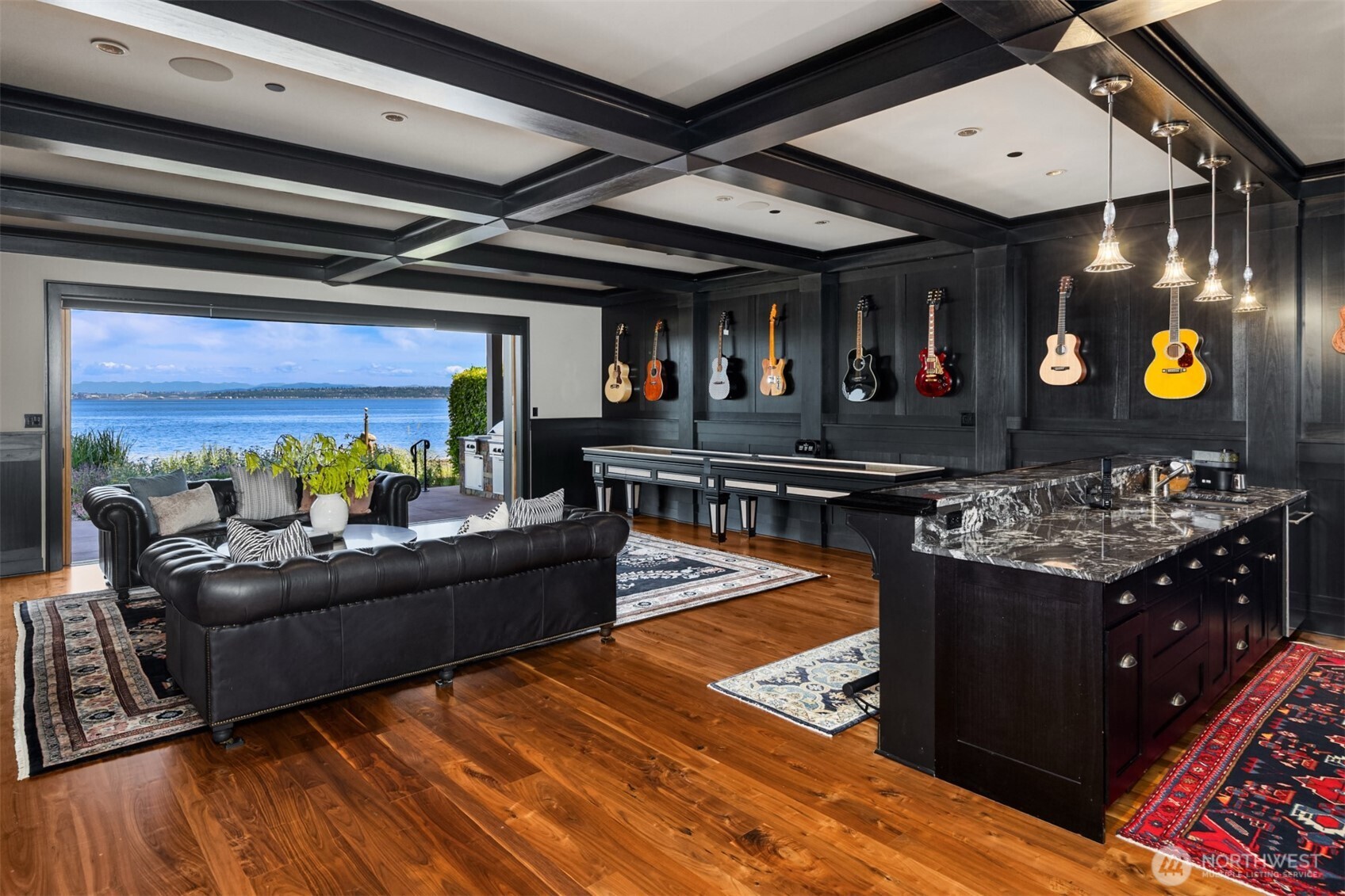 5128 Rockaway Beach Road NE, Bainbridge Island, WA 98110