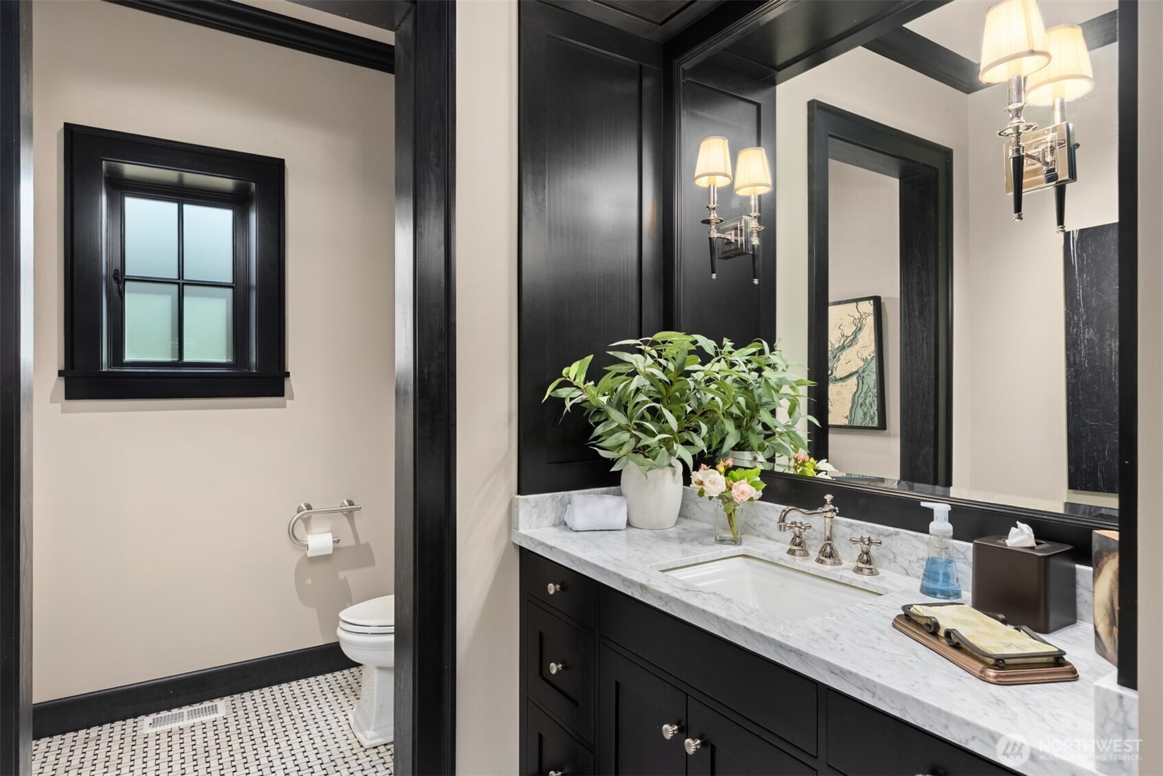 5128 Rockaway Beach Road NE, Bainbridge Island, WA 98110