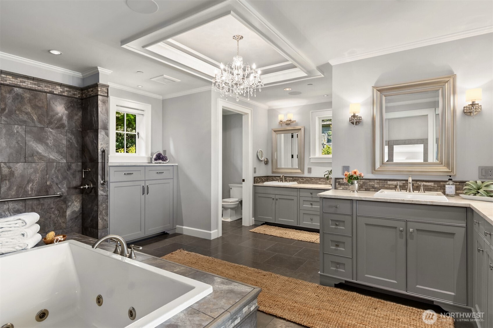 5128 Rockaway Beach Road NE, Bainbridge Island, WA 98110