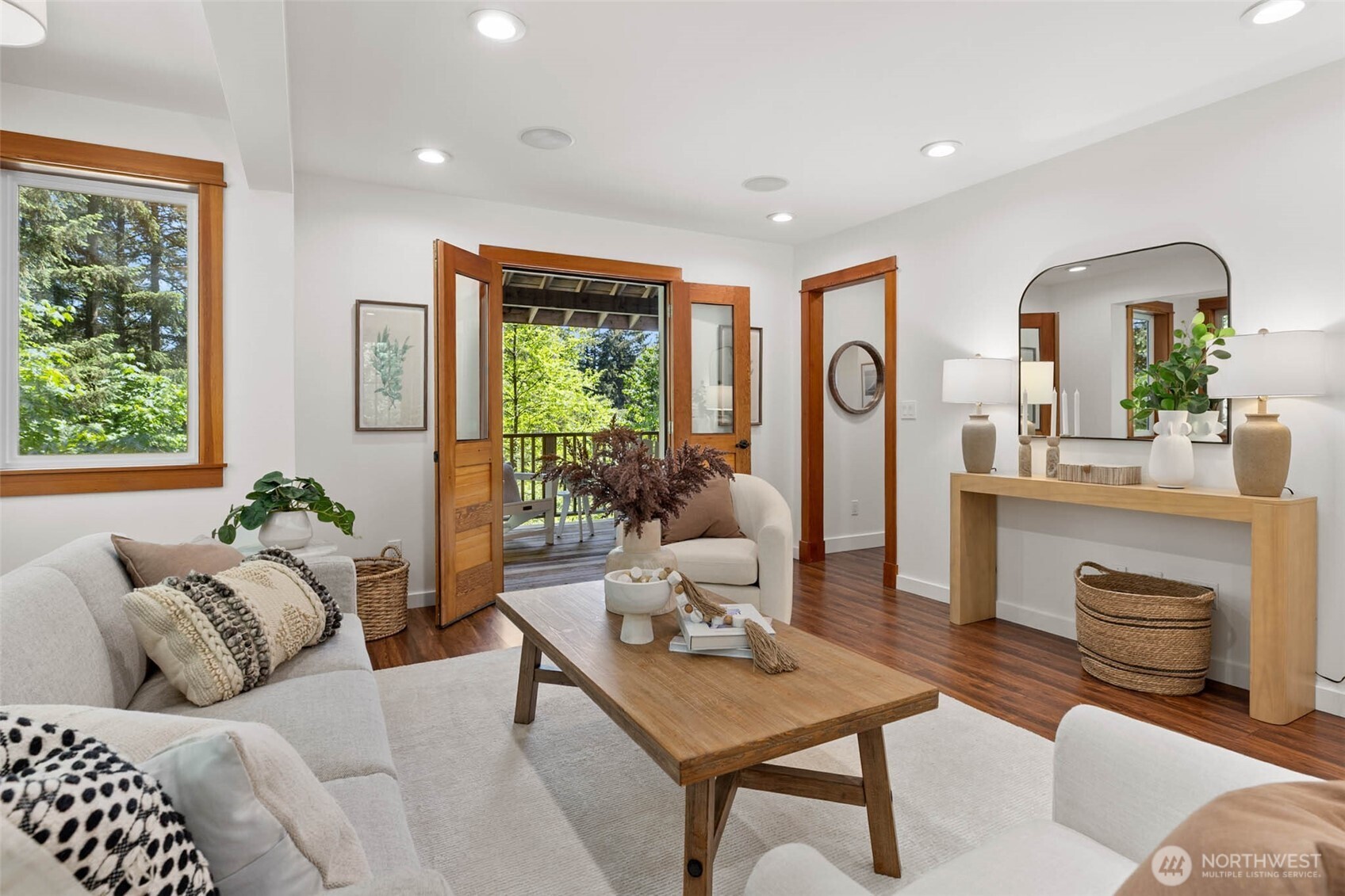 7026 Island Center Road NE, Bainbridge Island, WA 98110