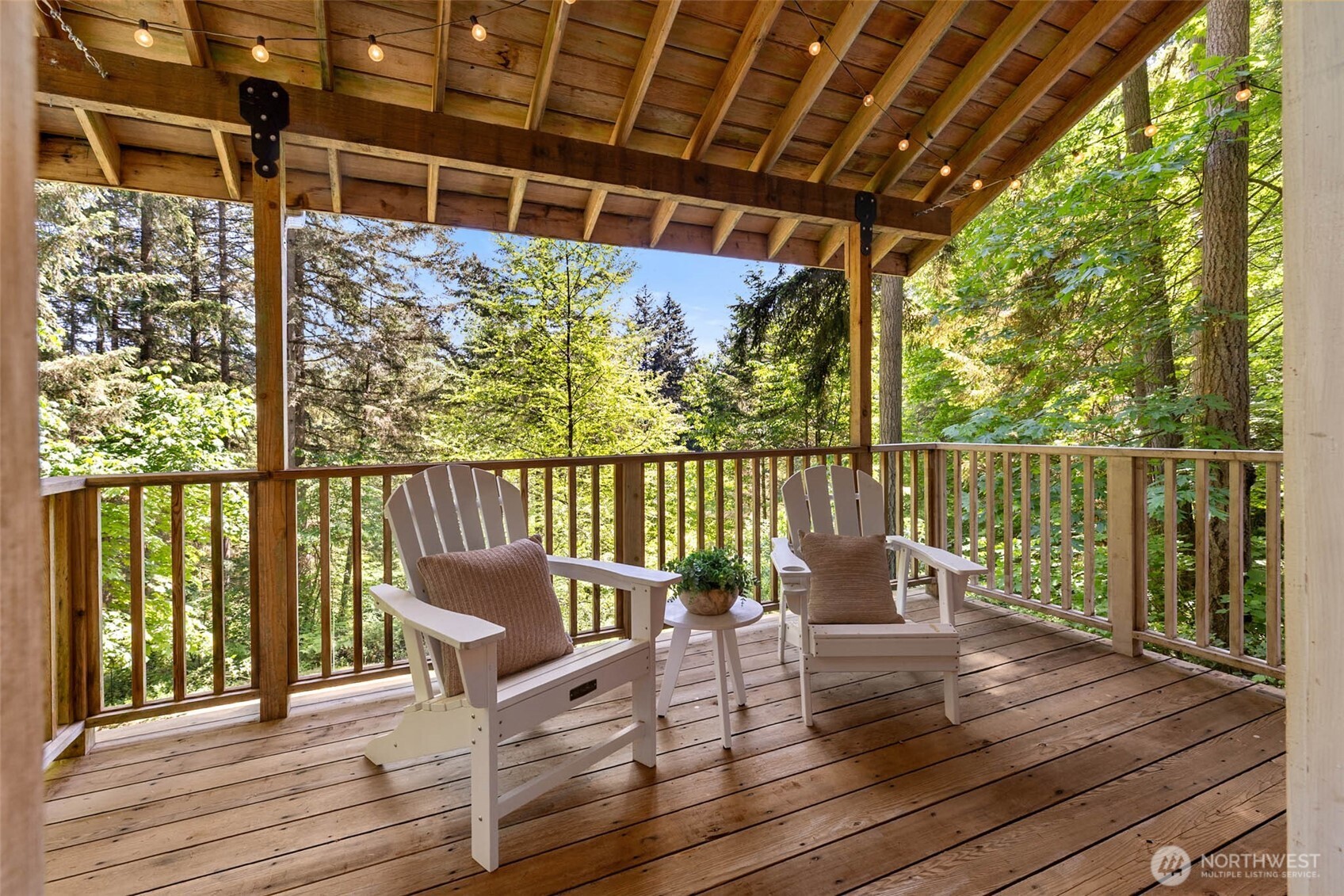 7026 Island Center Road NE, Bainbridge Island, WA 98110