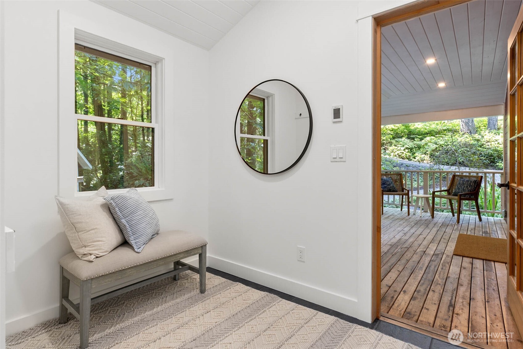 7026 Island Center Road NE, Bainbridge Island, WA 98110