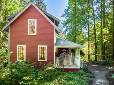 7026 Island Center Road NE, Bainbridge Island, WA 98110 - Photo 2