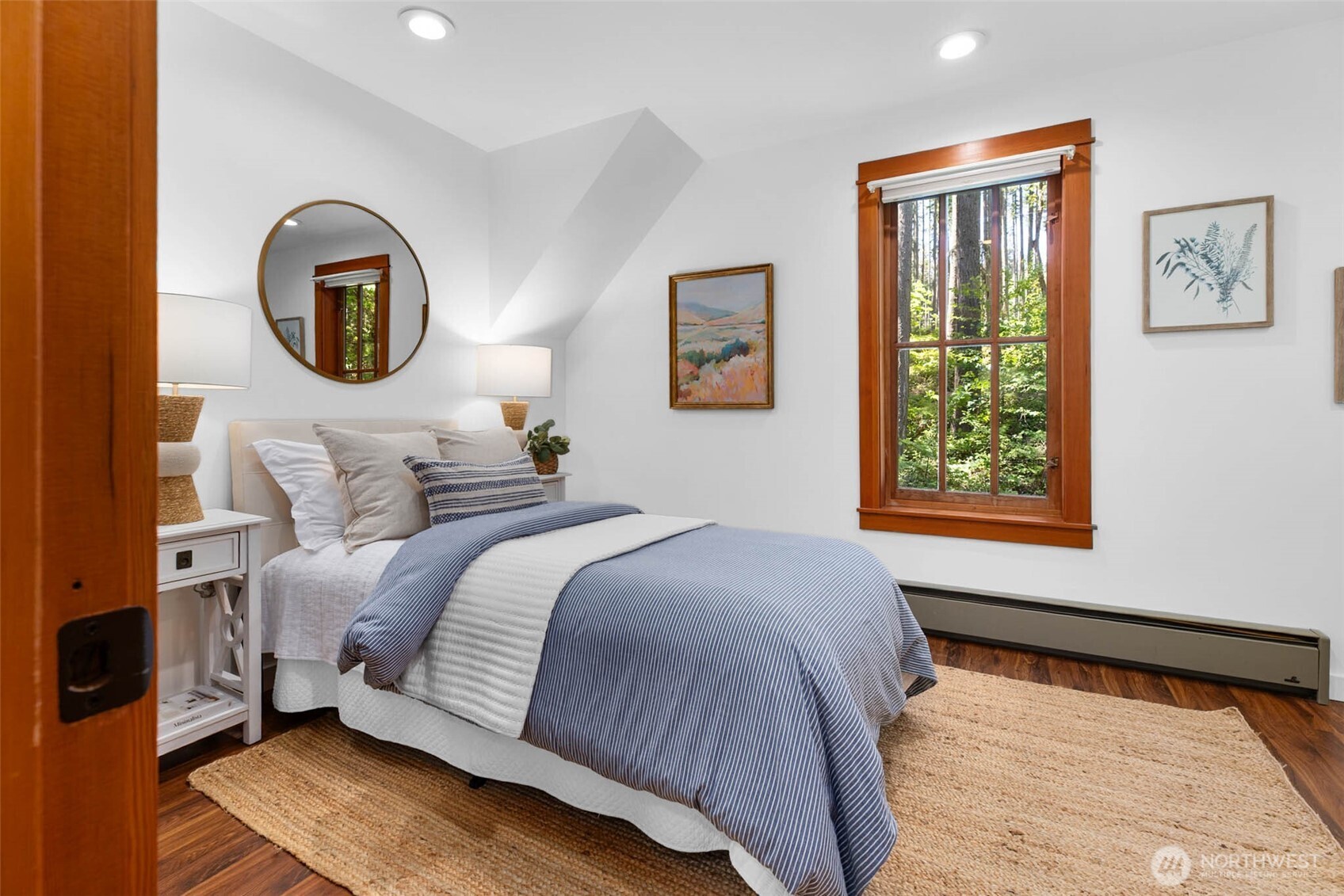 7026 Island Center Road NE, Bainbridge Island, WA 98110
