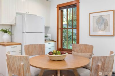 7026 Island Center Road NE, Bainbridge Island, WA 98110 - Photo 8