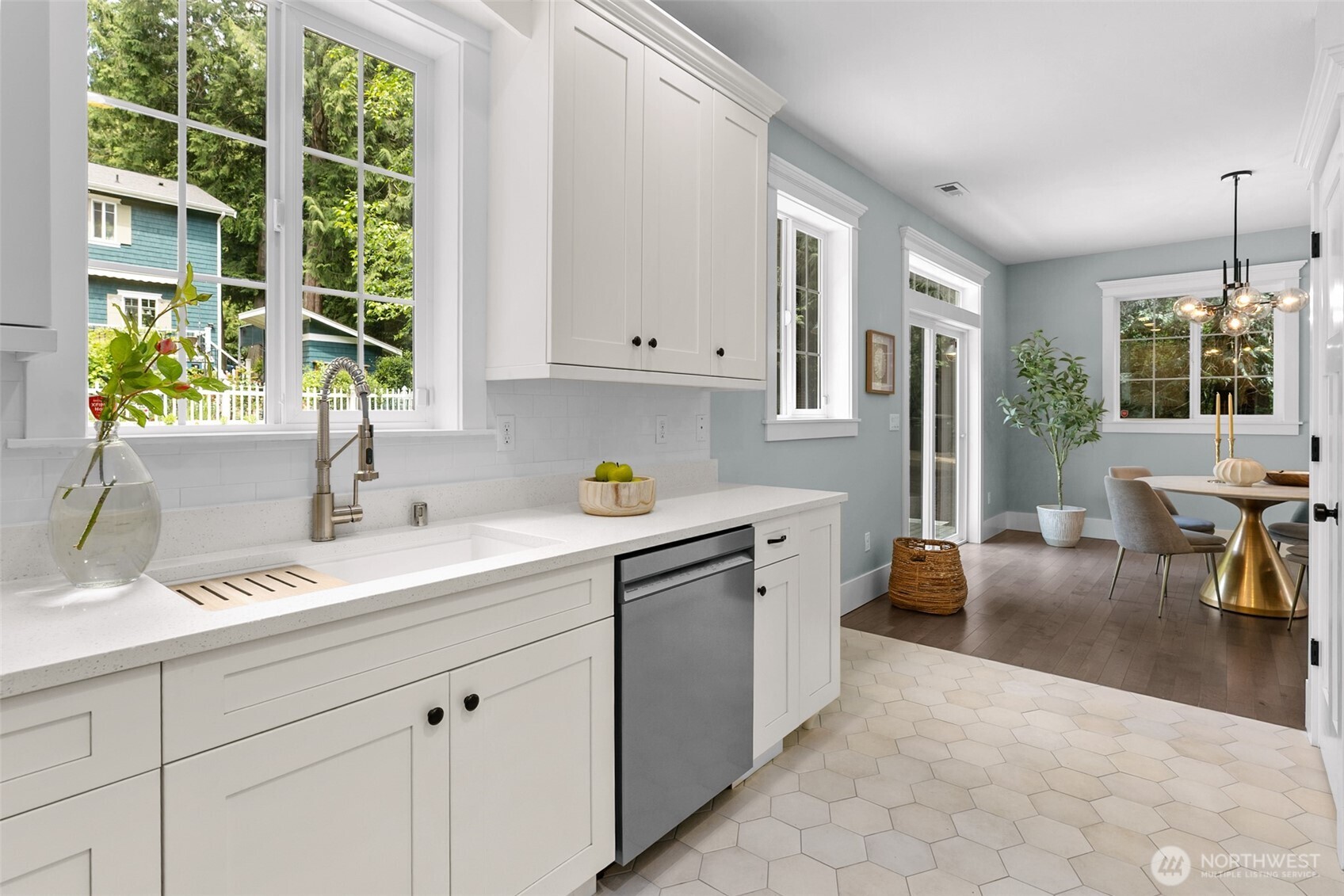 9448 NE Midway Avenue , Indianola, WA 98342