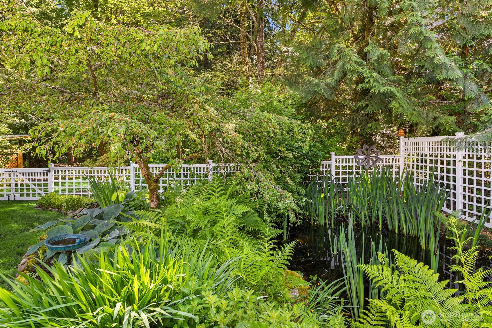 14268 N Madison Avenue NE, Bainbridge Island, WA 98110