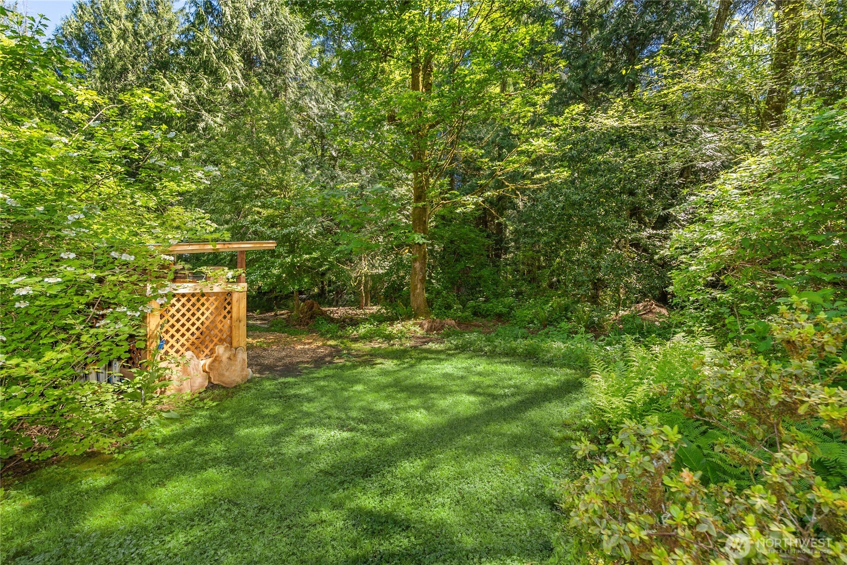 14268 N Madison Avenue NE, Bainbridge Island, WA 98110