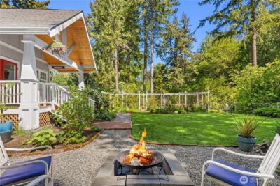 14268 N Madison Avenue NE, Bainbridge Island, WA 98110 - Photo 3