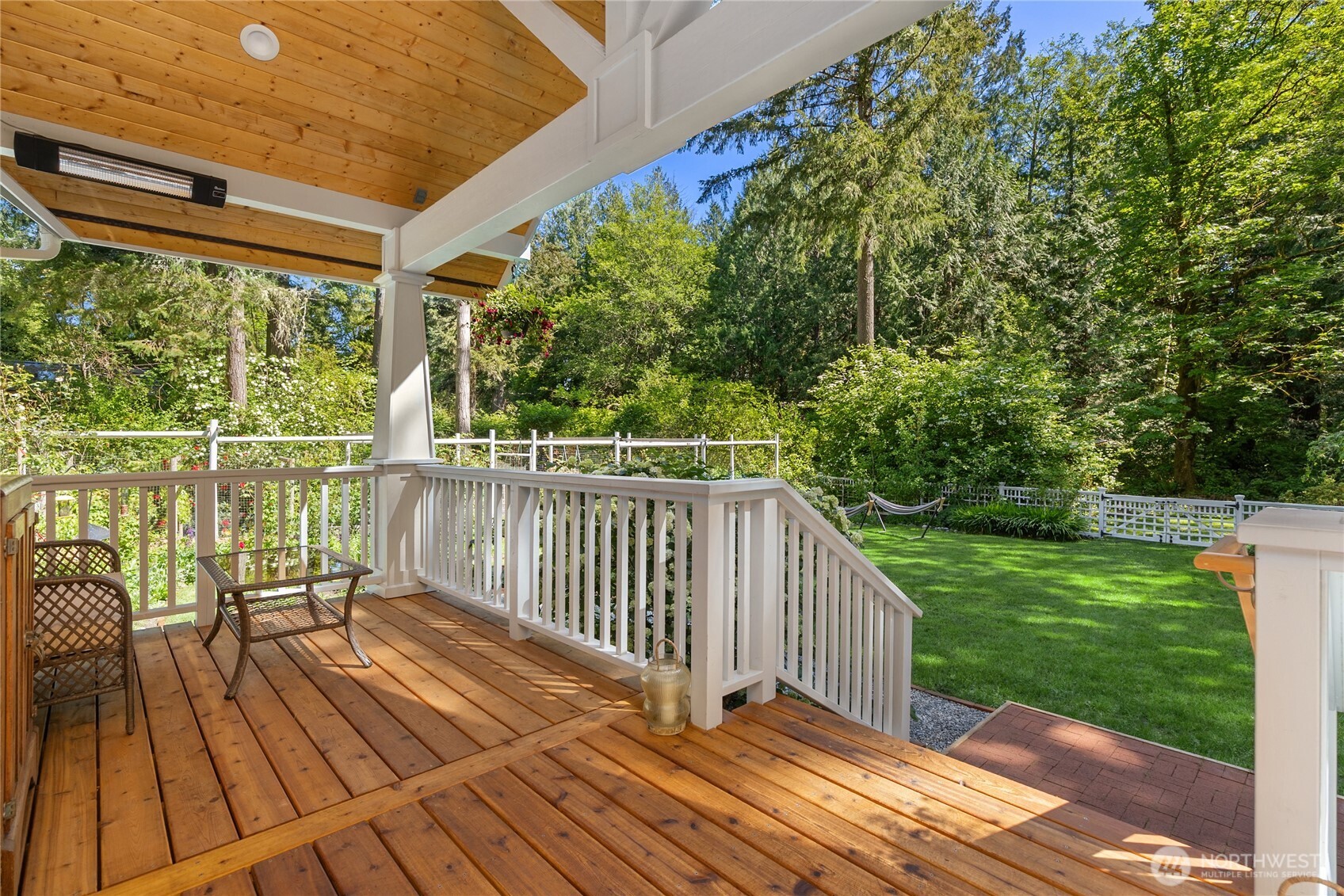 14268 N Madison Avenue NE, Bainbridge Island, WA 98110