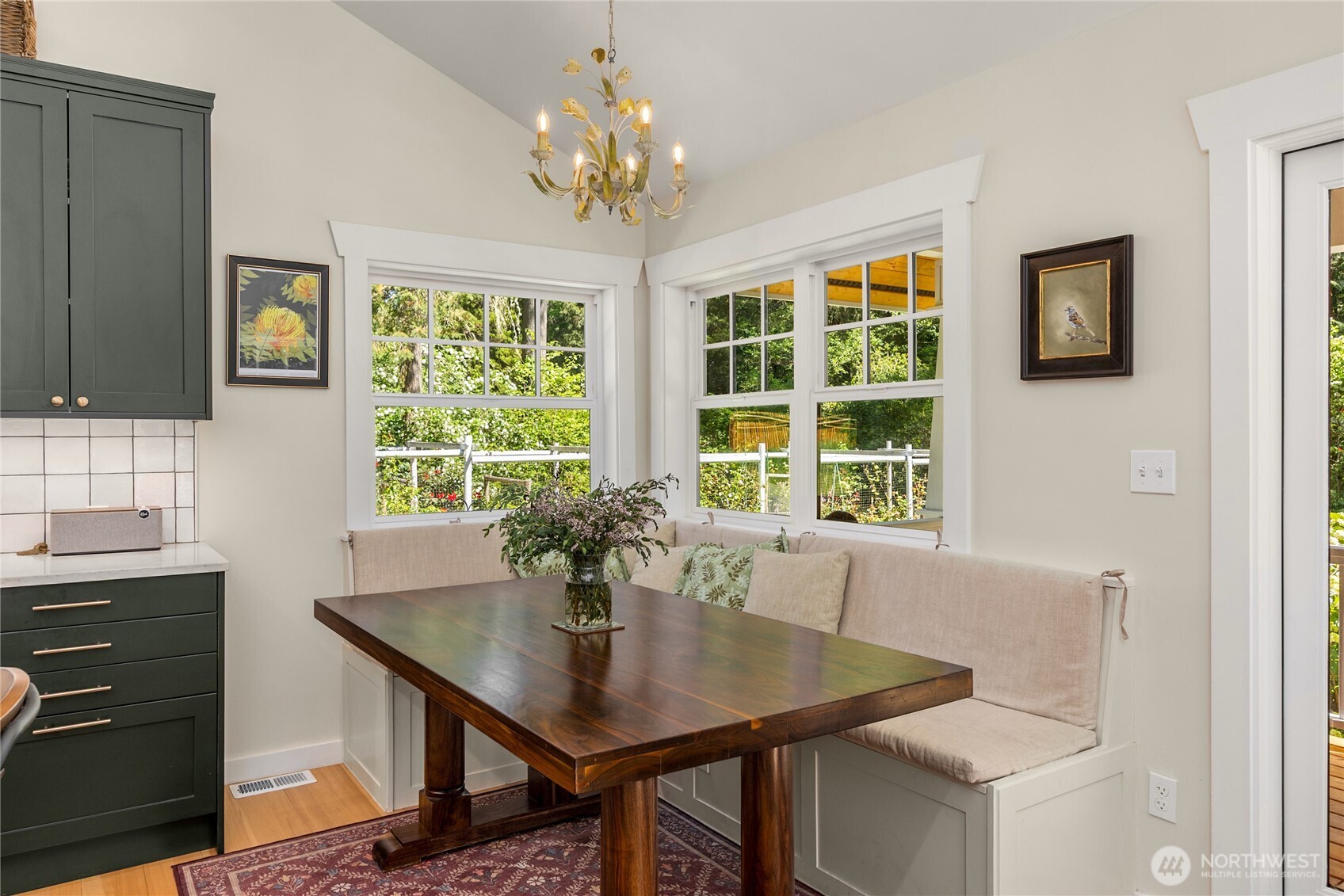 14268 N Madison Avenue NE, Bainbridge Island, WA 98110