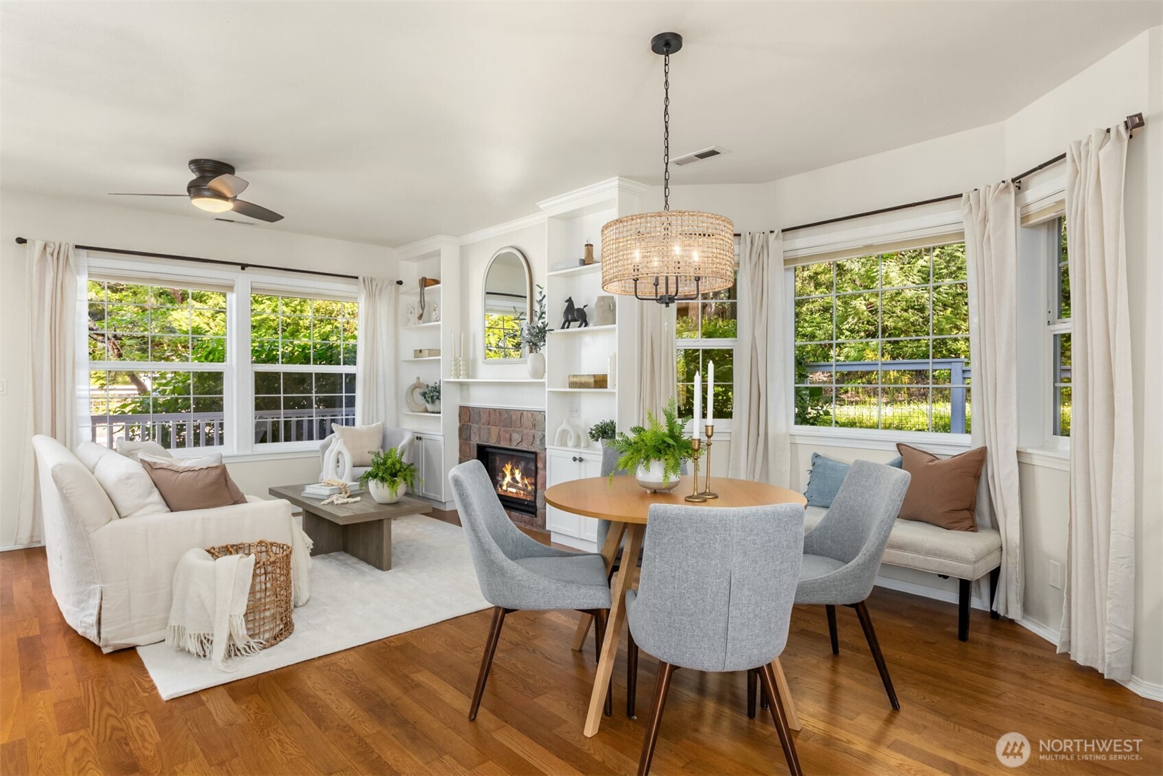 705 Moji Lane NW, Bainbridge Island, WA 98110