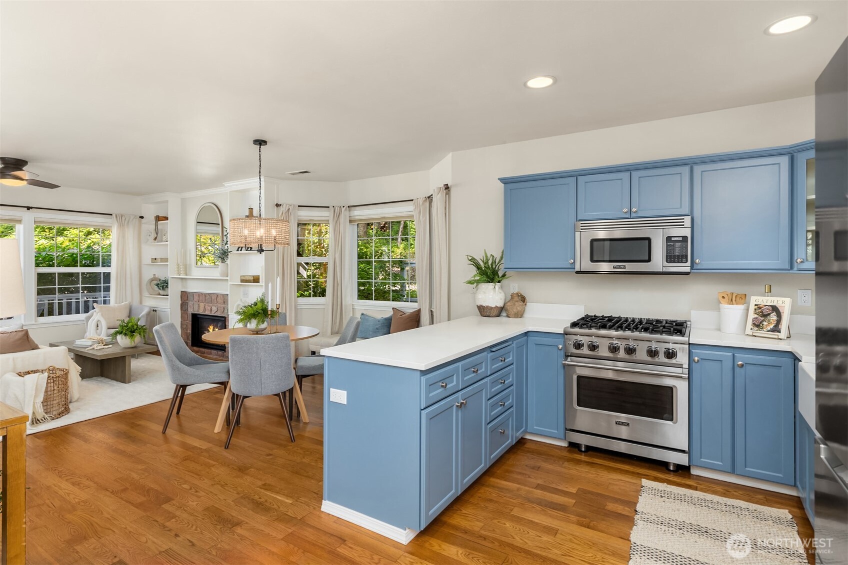 705 Moji Lane NW, Bainbridge Island, WA 98110
