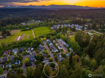 705 Moji Lane NW, Bainbridge Island, WA 98110 - Photo 37