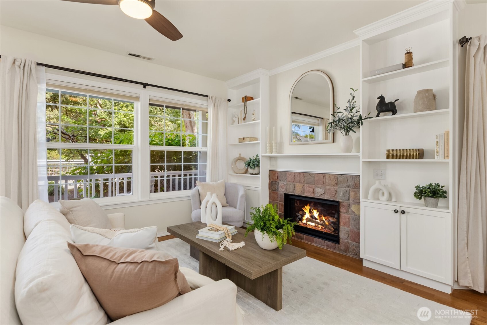 705 Moji Lane NW, Bainbridge Island, WA 98110