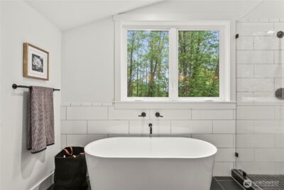 8636 NE Belle Hill Lane , Bainbridge Island, WA 98110 - Photo 17