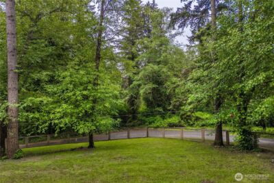 8636 NE Belle Hill Lane , Bainbridge Island, WA 98110 - Photo 36