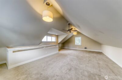 690 Wintersweet Road NE, Bainbridge Island, WA 98110 - Photo 23