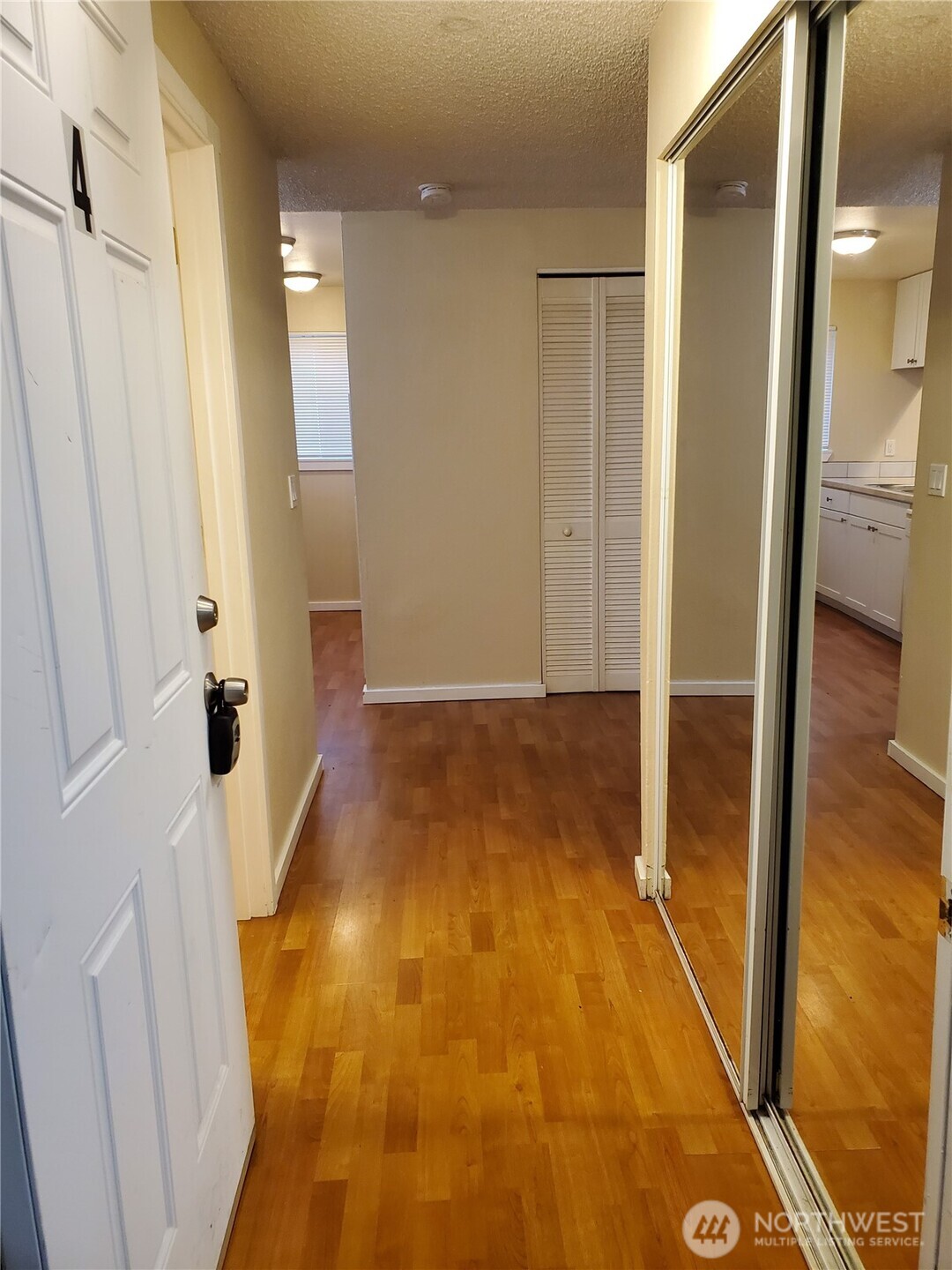 9715 Danwood Lane #4, Silverdale, WA 98383