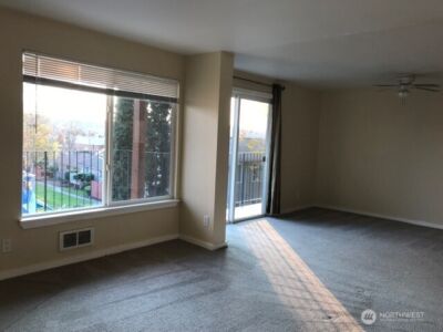 9715 Danwood Lane #4, Silverdale, WA 98383 - Photo 5