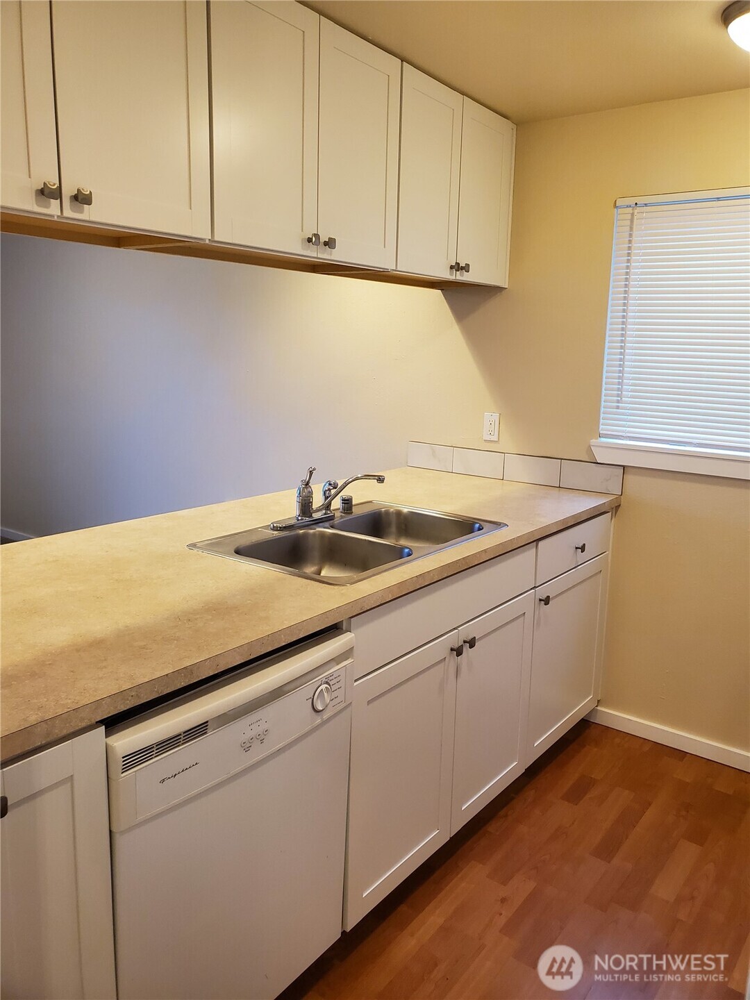 9715 Danwood Lane #4, Silverdale, WA 98383