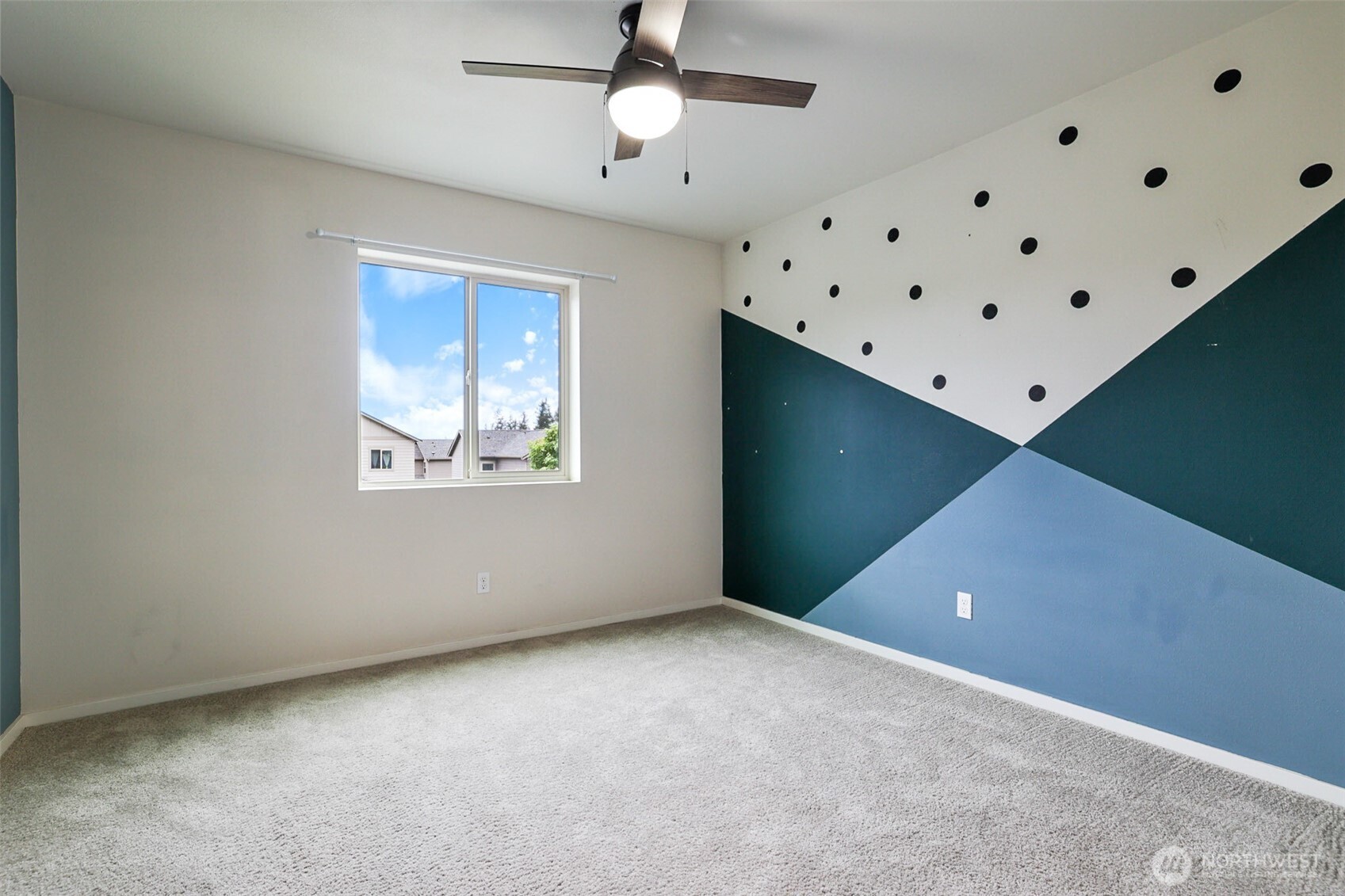 427 NE Inspiration Street , Poulsbo, WA 98370