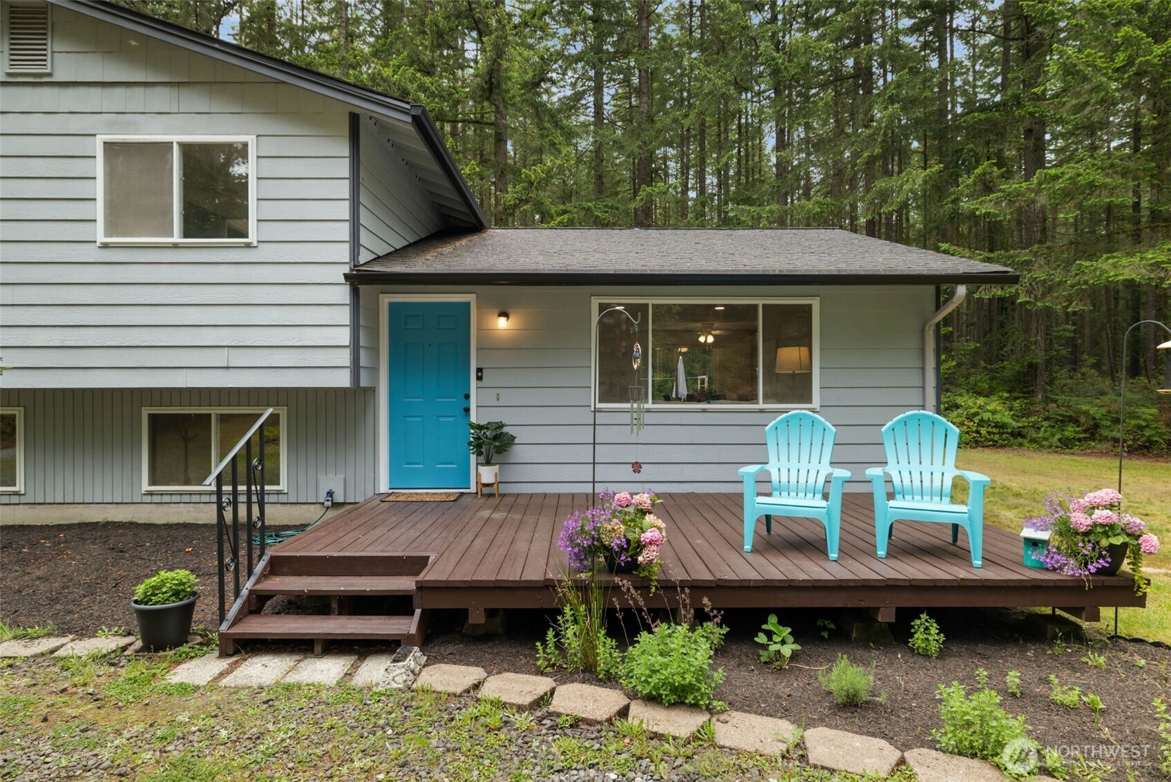 6951 SE Olalla Valley Road , Port Orchard, WA 98367