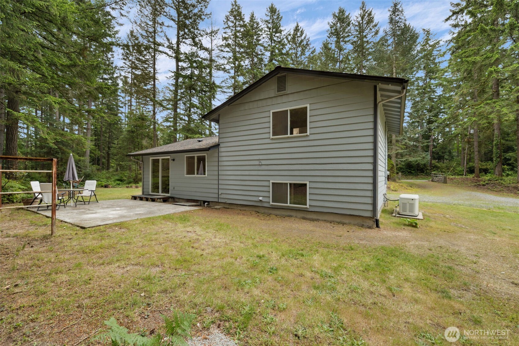 6951 SE Olalla Valley Road , Port Orchard, WA 98367