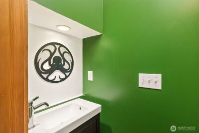 13984 Toad Holler PL NE, Bainbridge Island, WA 98110 - Photo 18