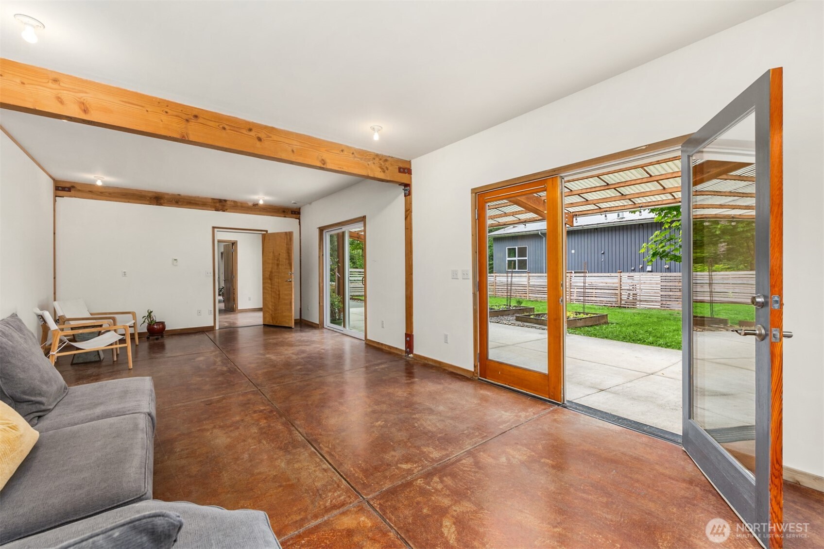 13984 Toad Holler PL NE, Bainbridge Island, WA 98110