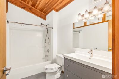 13984 Toad Holler PL NE, Bainbridge Island, WA 98110 - Photo 29