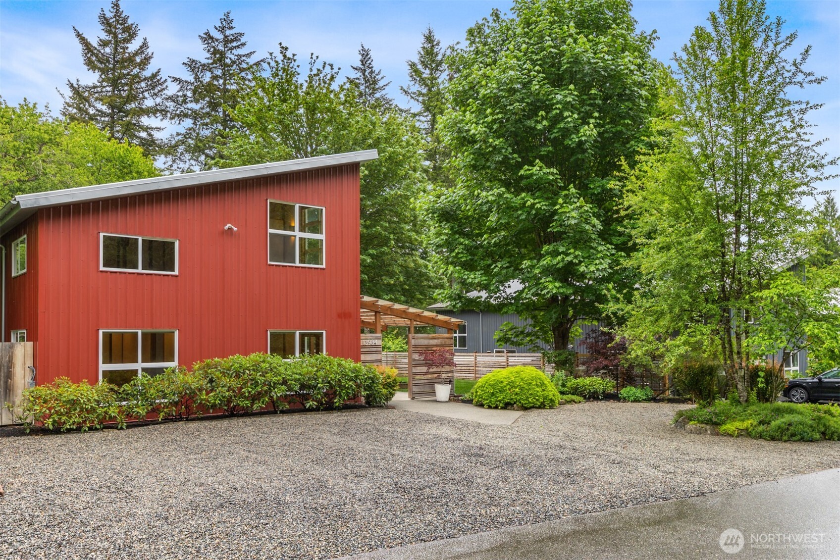 13984 Toad Holler PL NE, Bainbridge Island, WA 98110