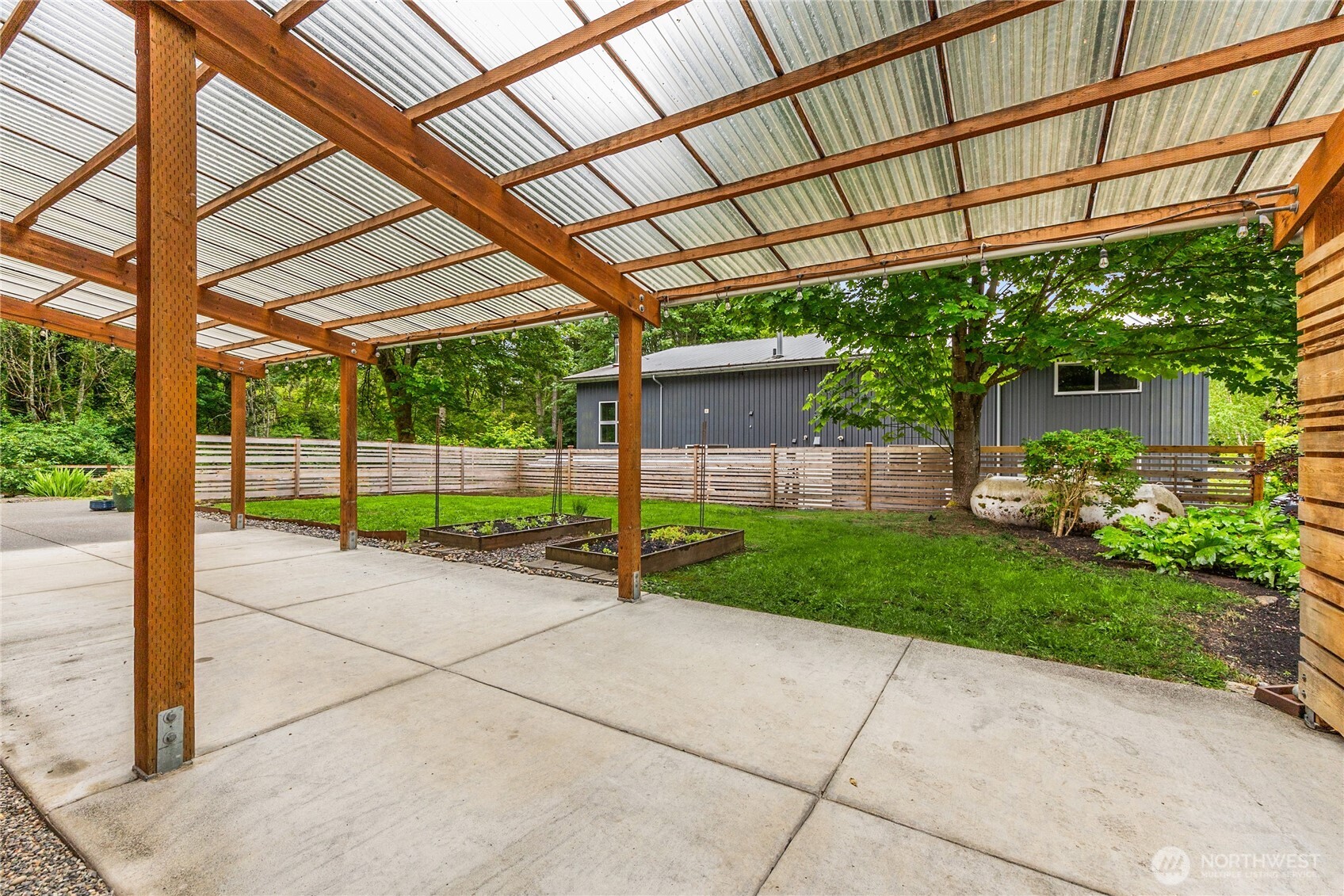 13984 Toad Holler PL NE, Bainbridge Island, WA 98110