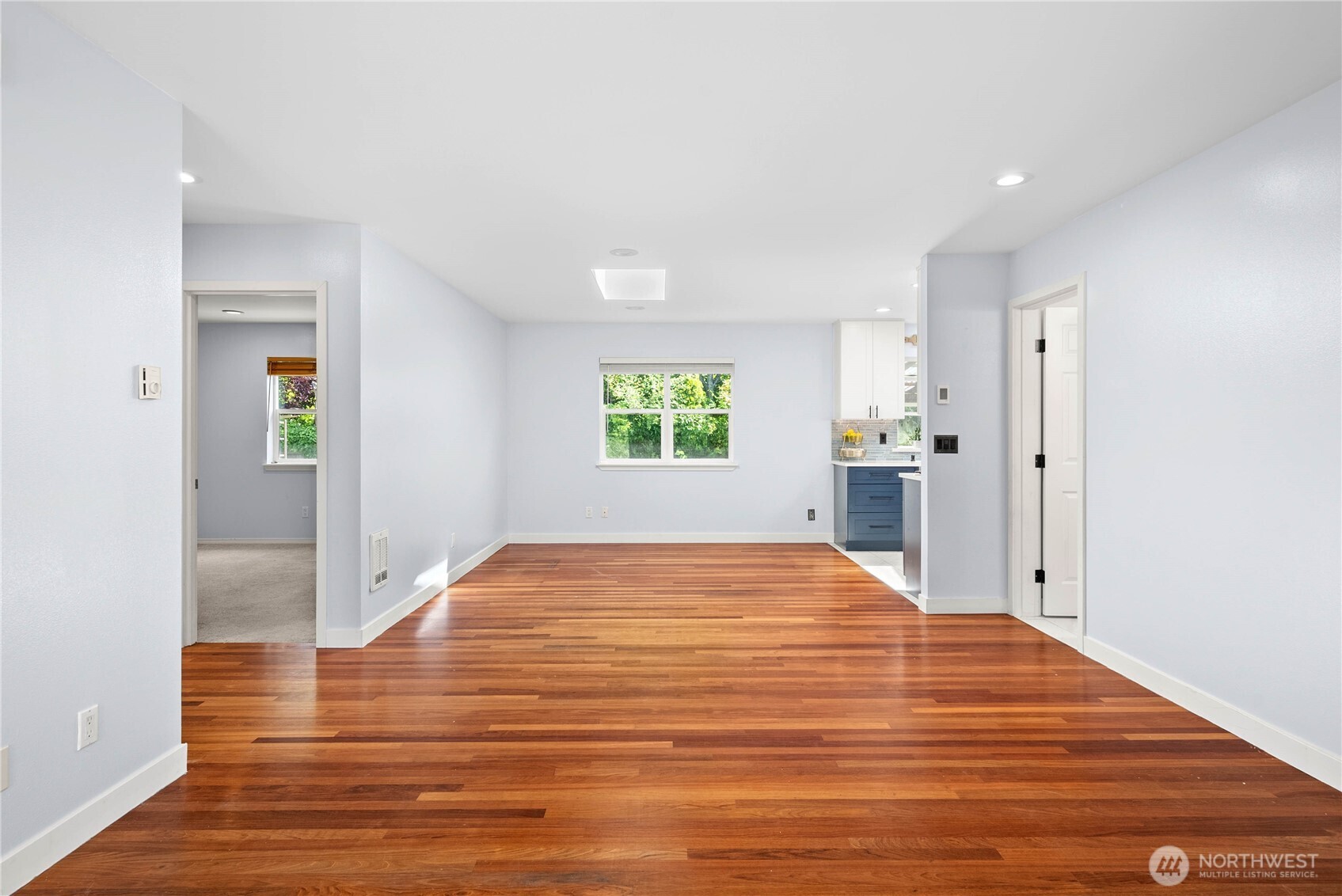 37708 Vista Key Drive NE, Hansville, WA 98340