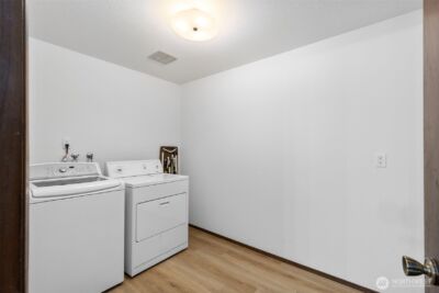 13893 John Street NE, Bainbridge Island, WA 98110 - Photo 18