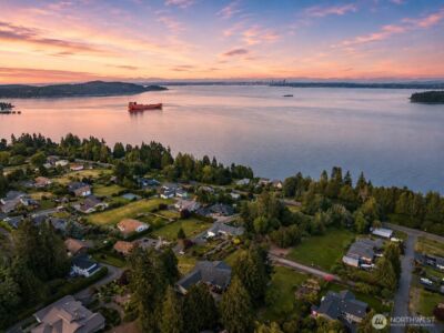 8151 E Seaview Drive , Port Orchard, WA 98366 - Photo 6