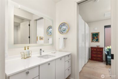 4670 Flying Goat Avenue NE, Bainbridge Island, WA 98110 - Photo 18