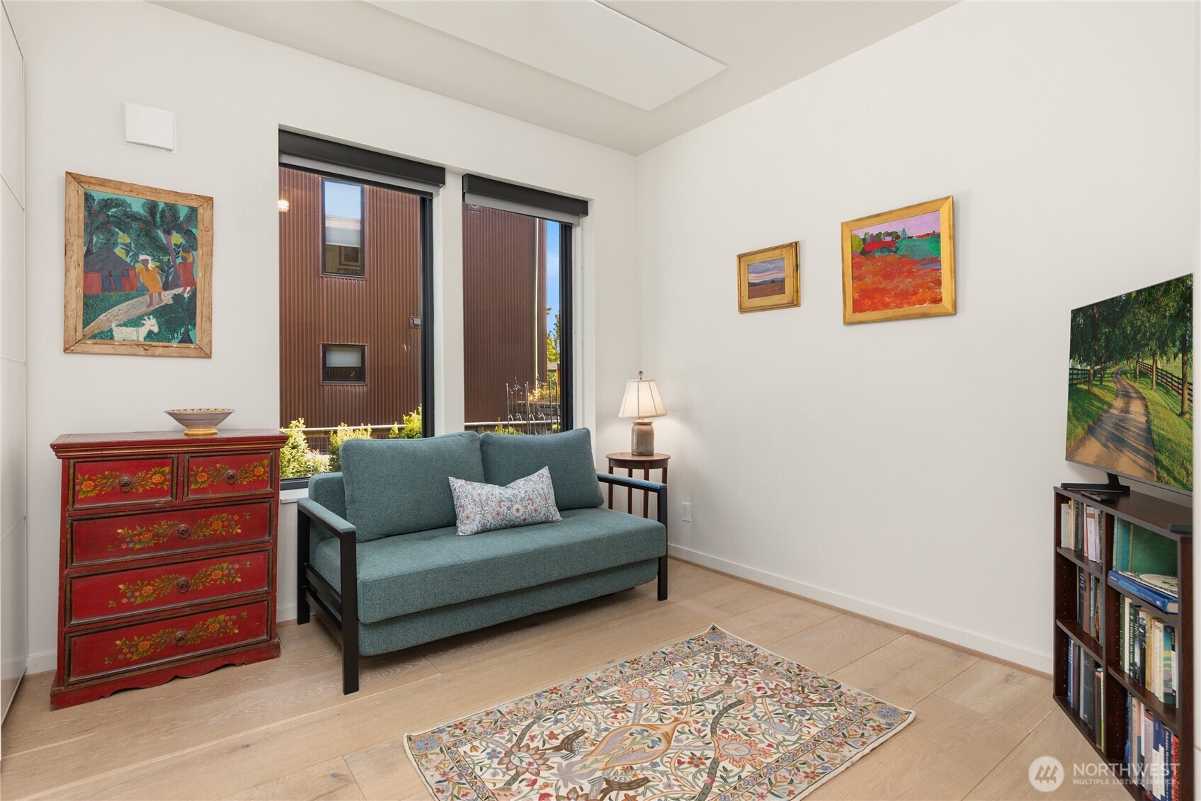 4670 Flying Goat Avenue NE, Bainbridge Island, WA 98110