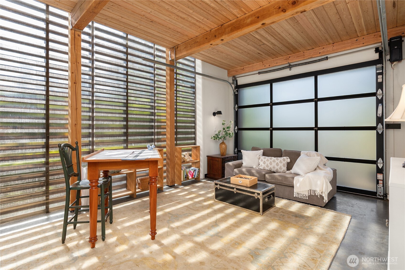 4670 Flying Goat Avenue NE, Bainbridge Island, WA 98110