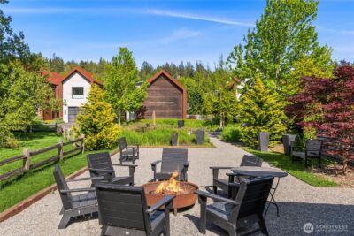4670 Flying Goat Avenue NE, Bainbridge Island, WA 98110 - Photo 35