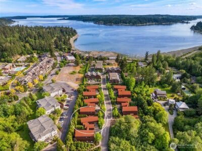 4670 Flying Goat Avenue NE, Bainbridge Island, WA 98110 - Photo 38
