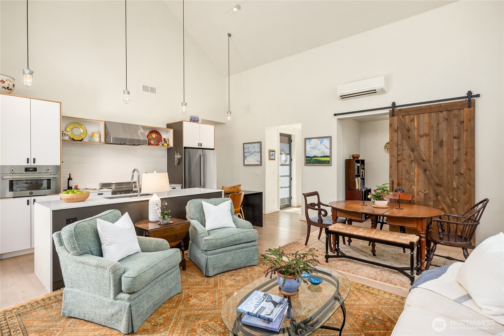 4670 Flying Goat Avenue NE, Bainbridge Island, WA 98110
