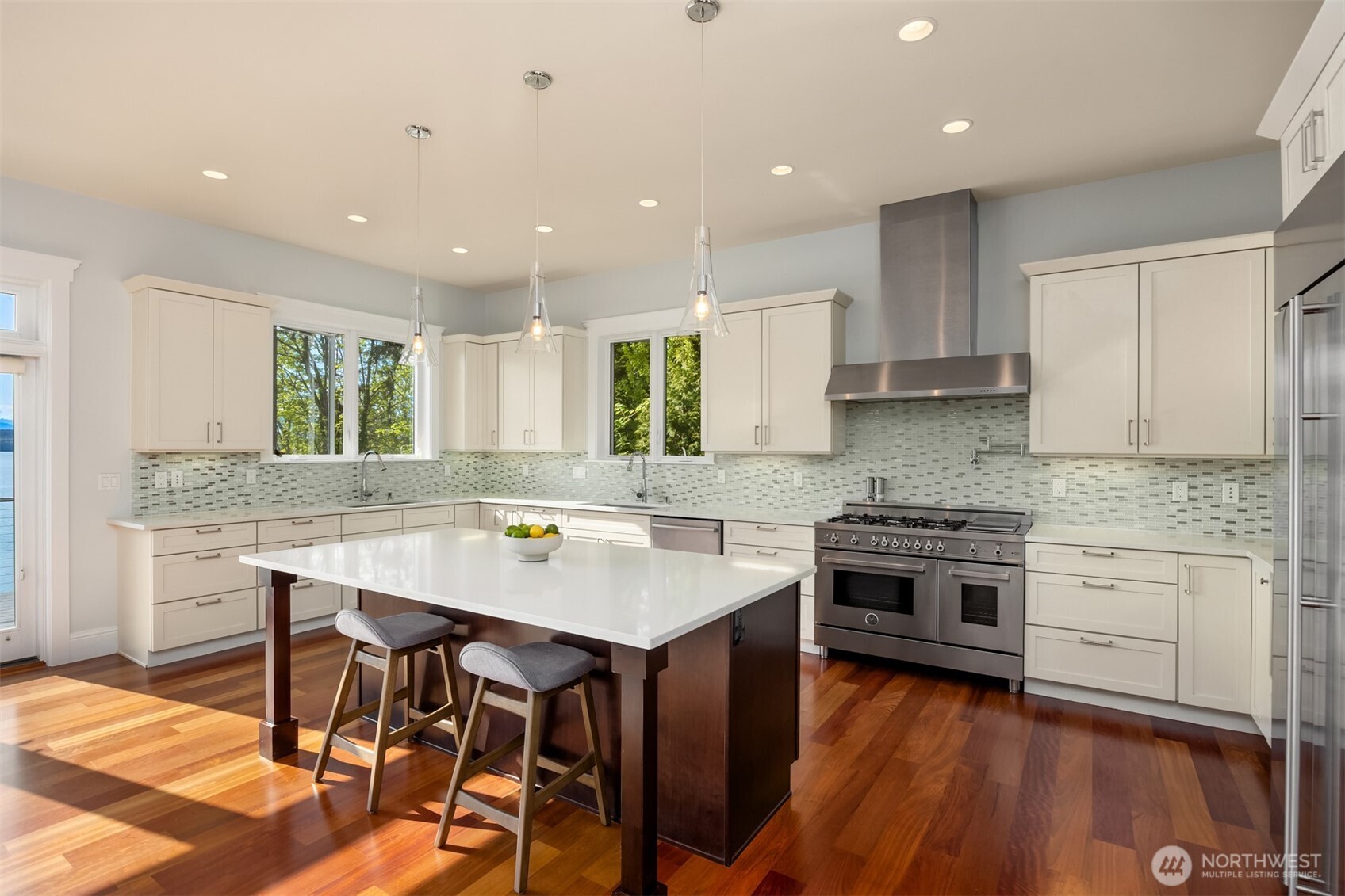 6783 NE Bergman Road , Bainbridge Island, WA 98110