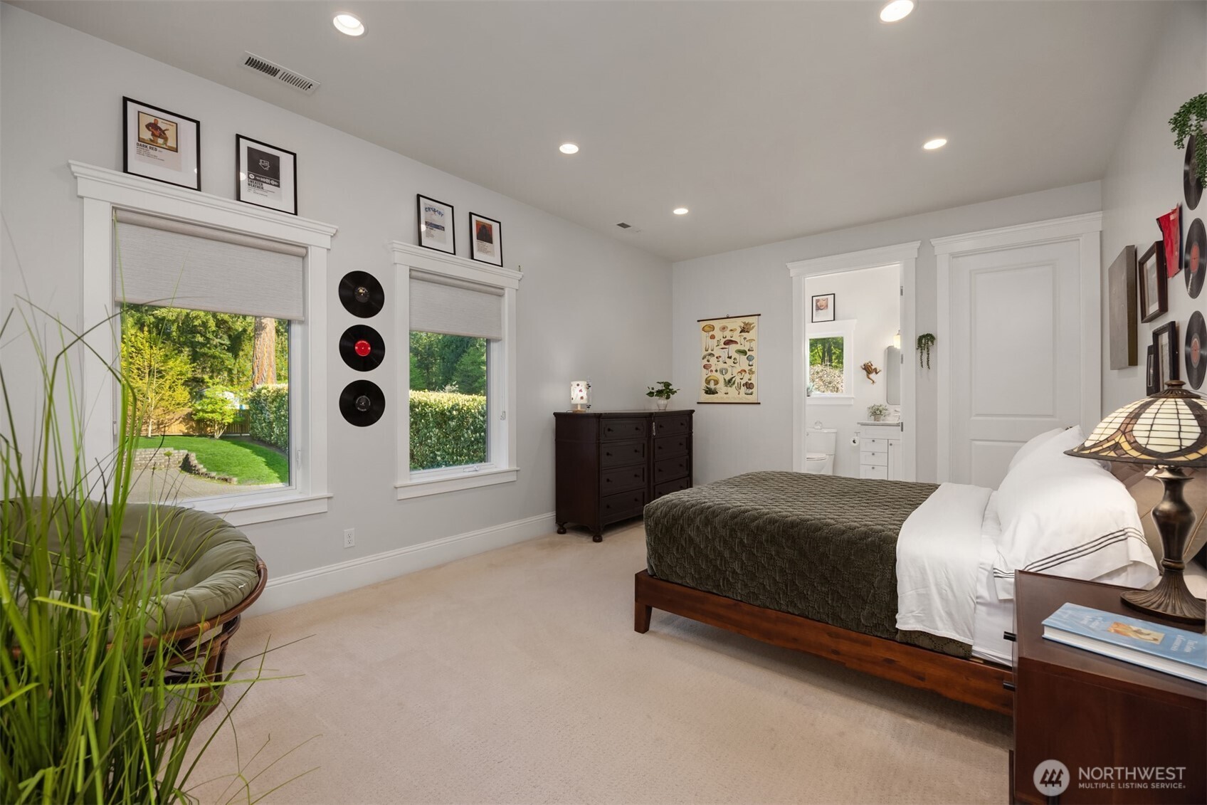6783 NE Bergman Road , Bainbridge Island, WA 98110