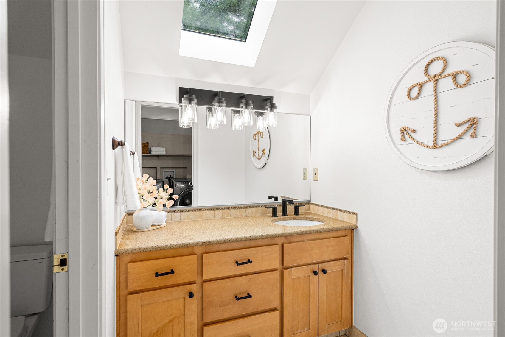 5791 Wimsey Lane NE, Bainbridge Island, WA 98110